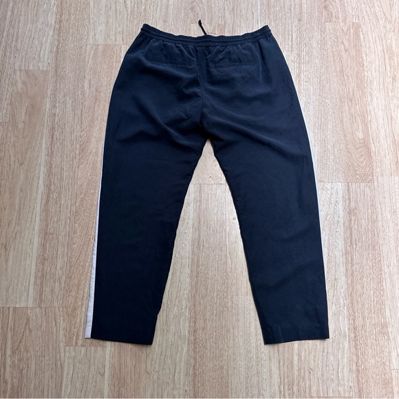Banana Republic Athletic Style Mid Rise Ankle Pants Size 6 - Picture 12 of 13